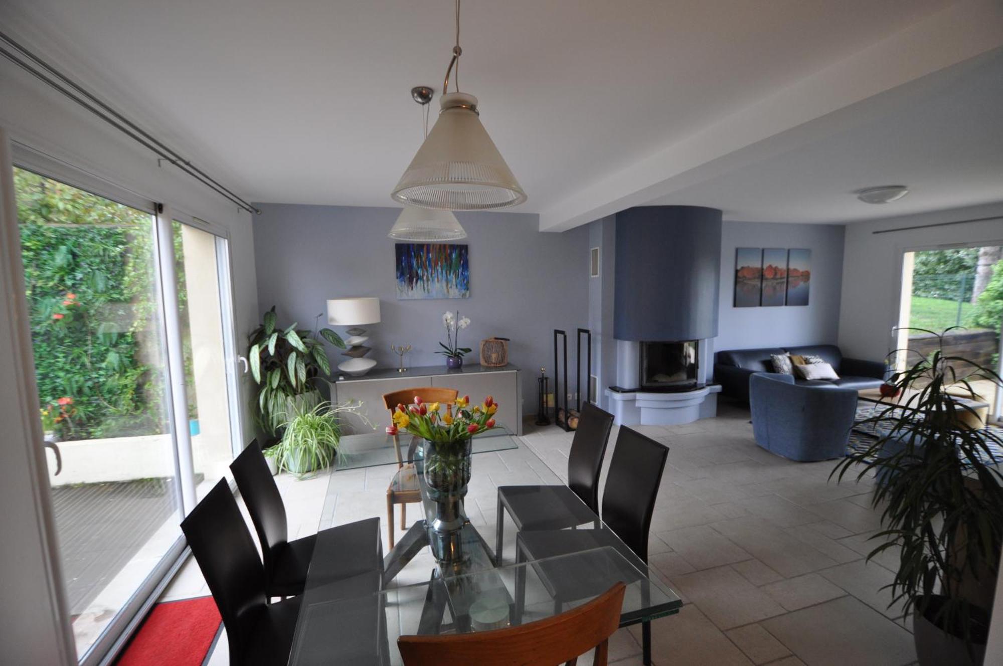 Maison A La Campagne Proche